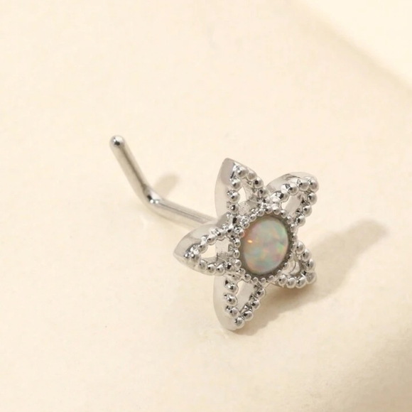 🌸🩵nose ring 🩵🌸 - Picture 2 of 4